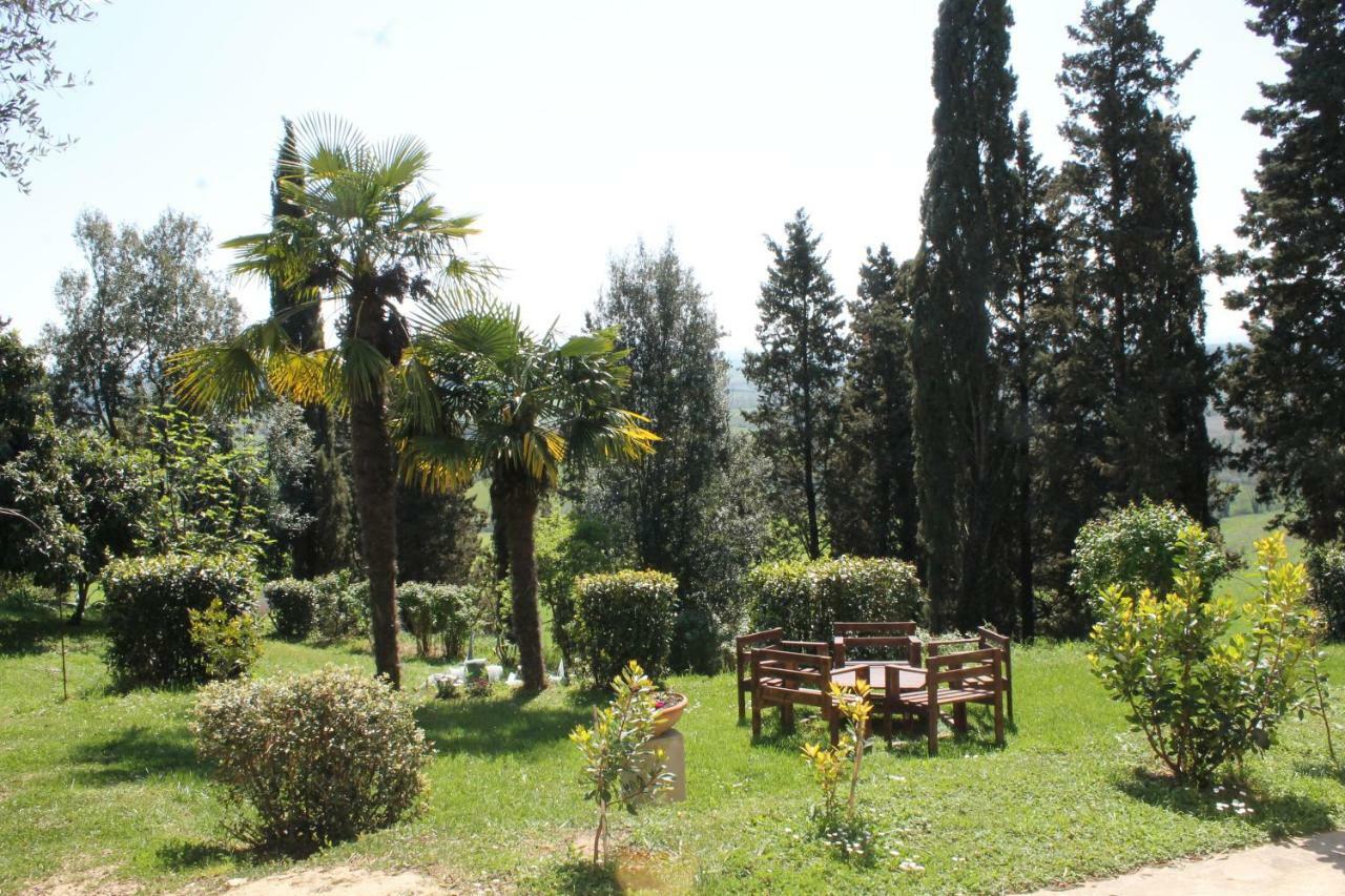 Bb Gli Aristogatti Bed & Breakfast Ghizzano Dış mekan fotoğraf